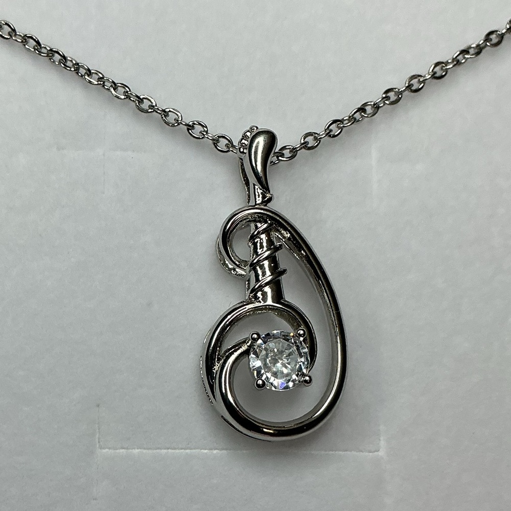 🪷Sparkling Floral Knot CZ Diamond Pendant Silver Necklace